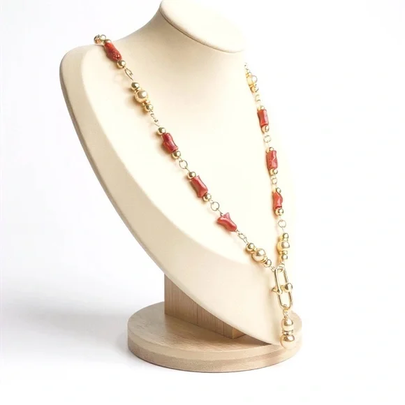 Elegant Natural Vintage Red Coral and Gold Necklace